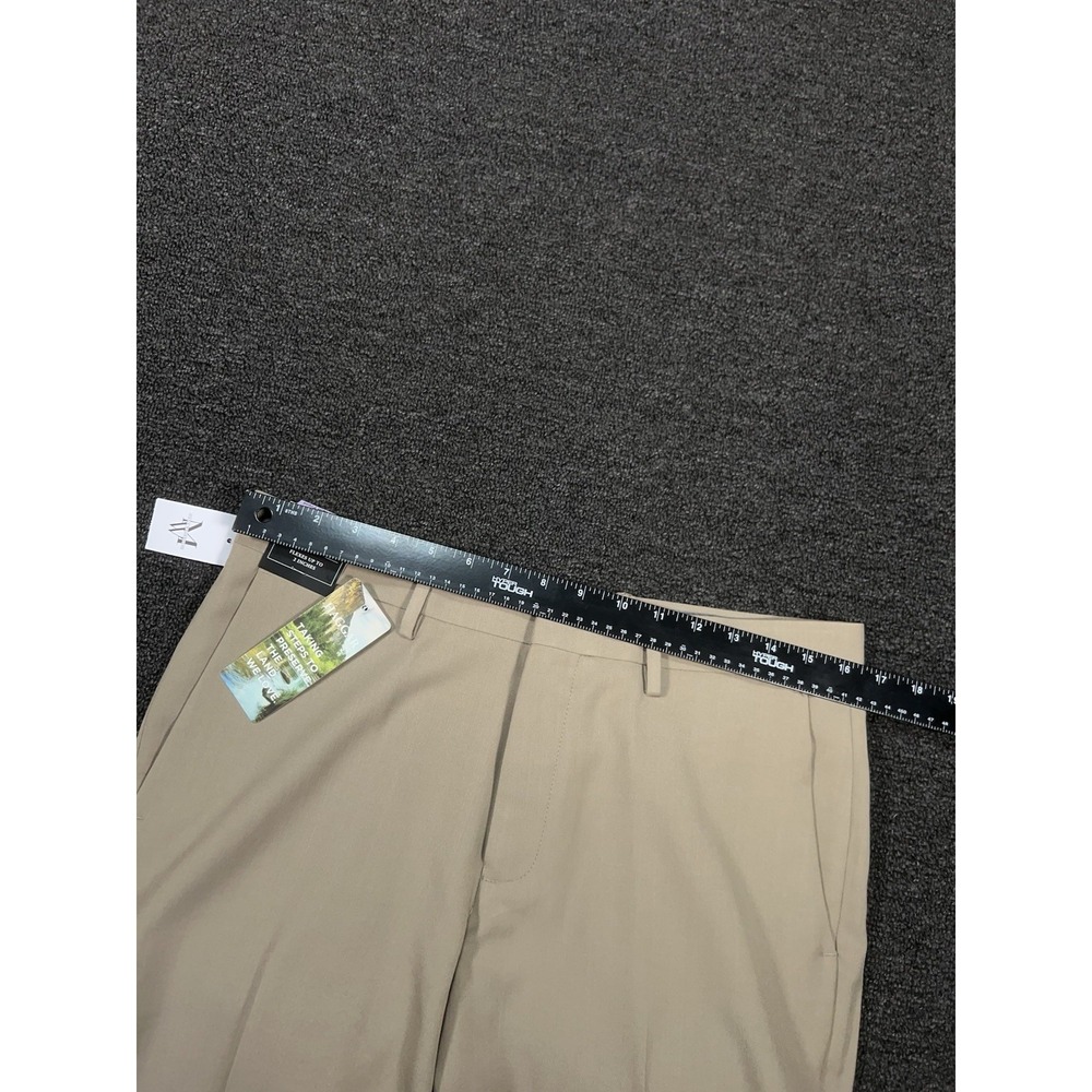 New Haggar Premium Comfort Dress Pants Men 32x30 (Fits33x30) Beige 4 Way Stretch - Picture 6 of 8